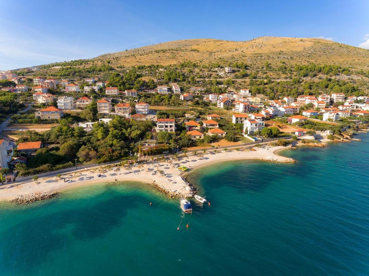 Lambrisa Trogir Exterior foto