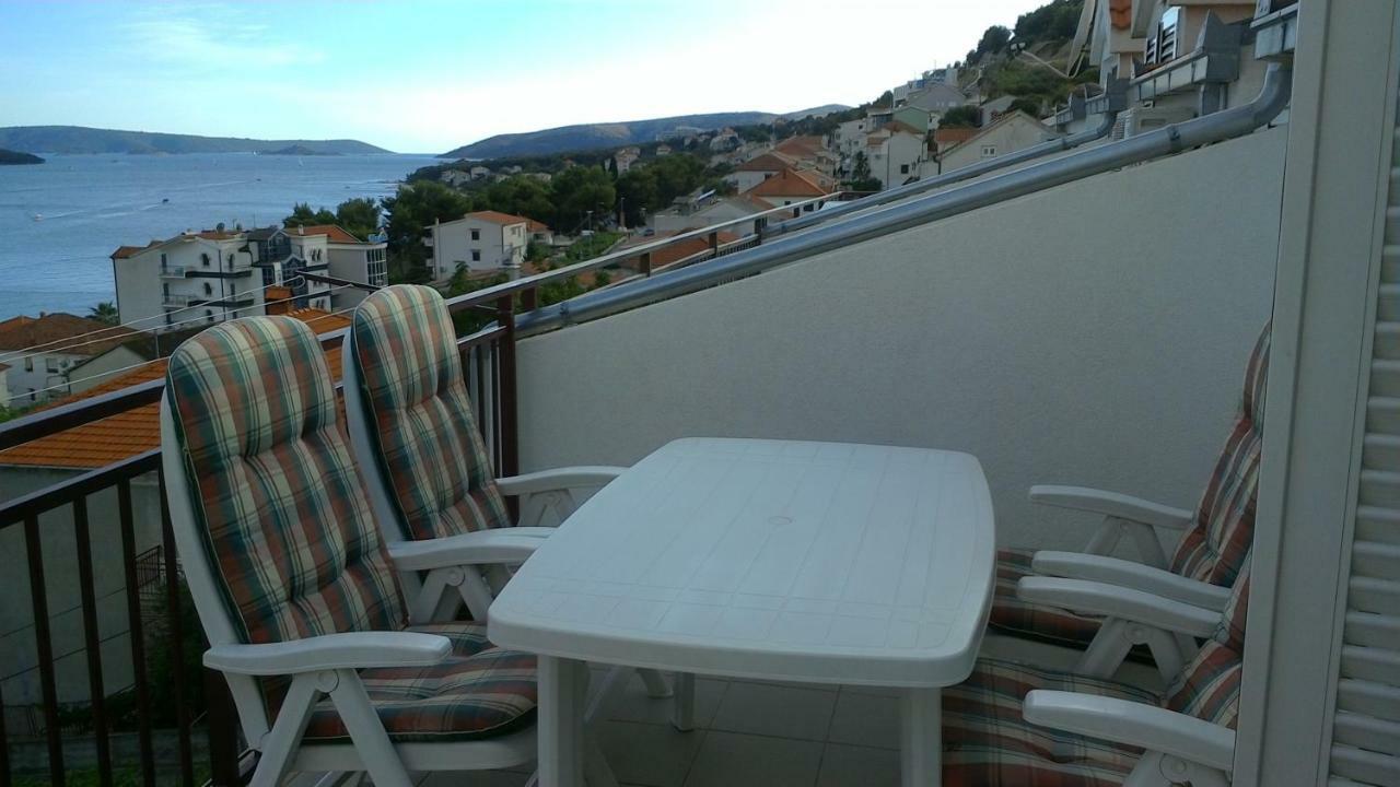 Lambrisa Trogir Exterior foto